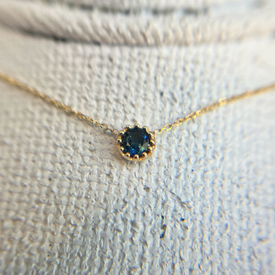 Round Sapphire Necklace